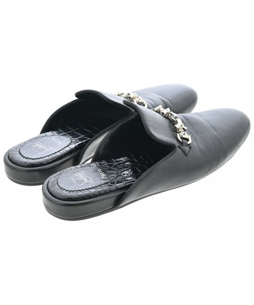 Christian Louboutin รองเท้าสวมทางการ