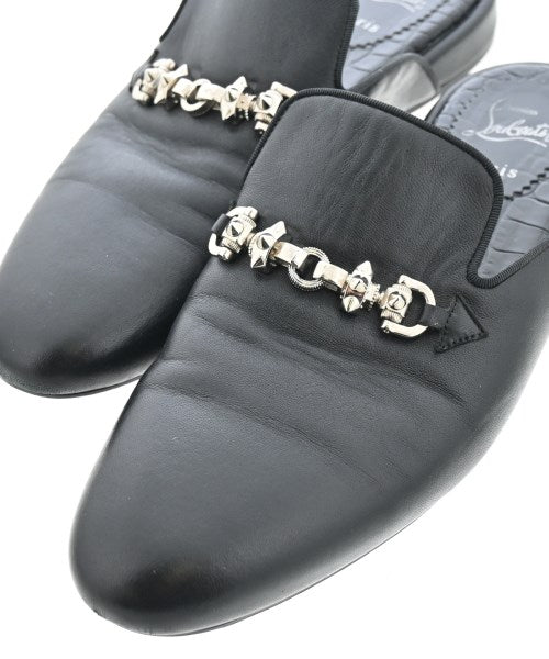 Christian Louboutin รองเท้าสวมทางการ