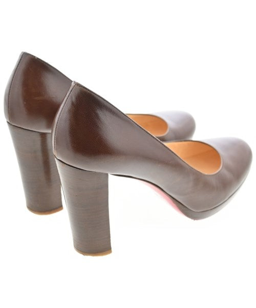 Christian Louboutin รองเท้าส้นสูง