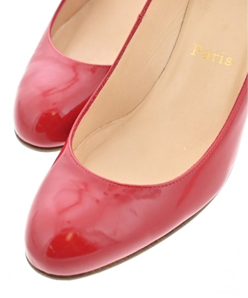 Christian Louboutin รองเท้าส้นสูง