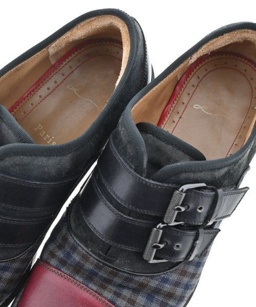 Christian Louboutin รองเท้าสวมทางการ