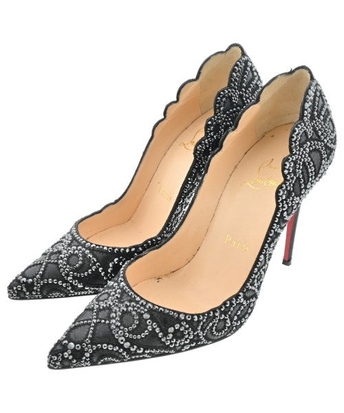 Christian Louboutin รองเท้าส้นสูง