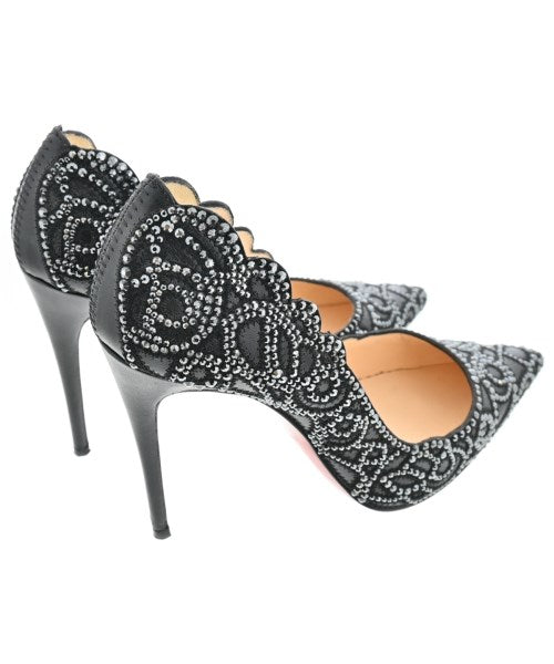 Christian Louboutin รองเท้าส้นสูง