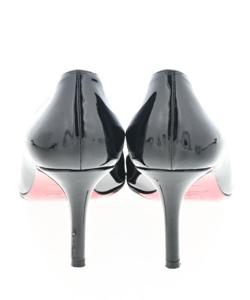 Christian Louboutin รองเท้าส้นสูง