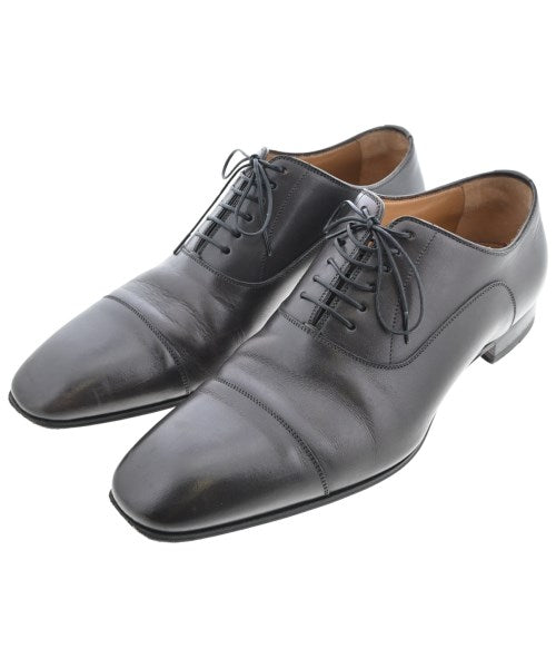 Christian Louboutin รองเท้าสวมทางการ