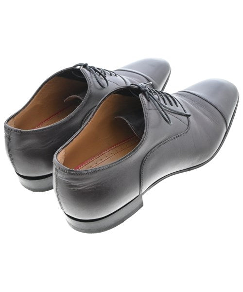 Christian Louboutin รองเท้าสวมทางการ