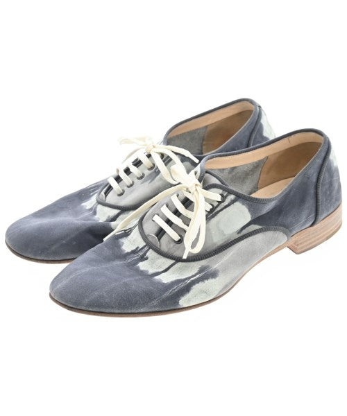 Christian Louboutin รองเท้าสวมทางการ