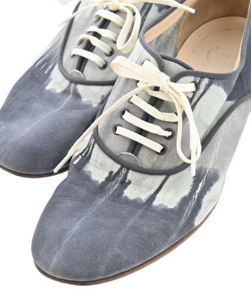 Christian Louboutin รองเท้าสวมทางการ