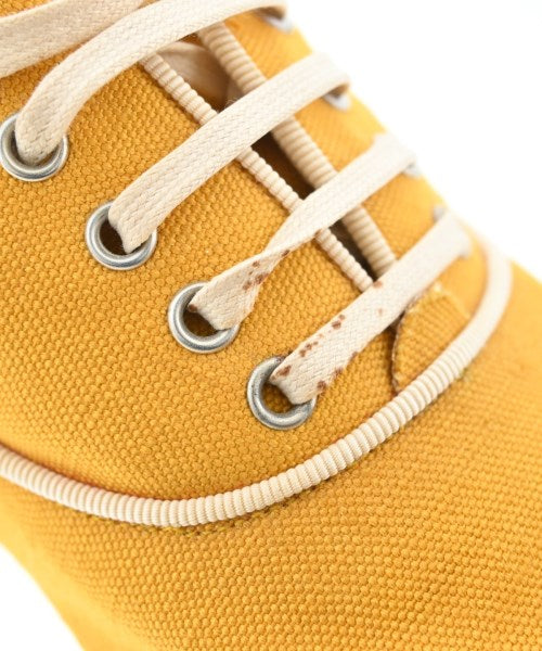 Christian Louboutin รองเท้าสวมทางการ