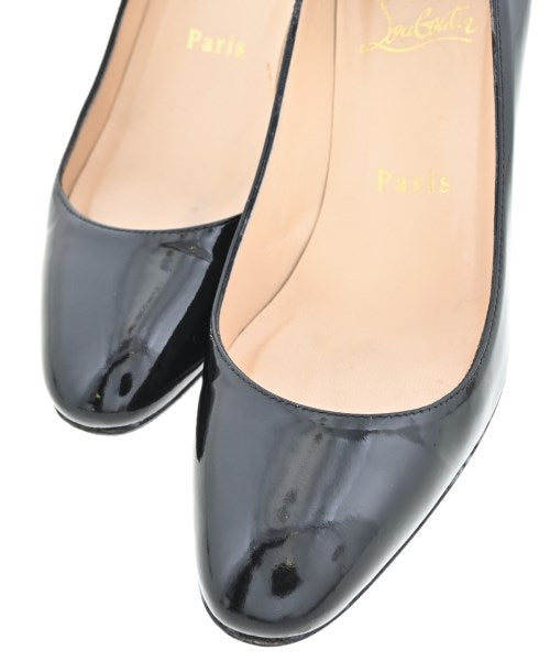 Christian Louboutin รองเท้าส้นสูง