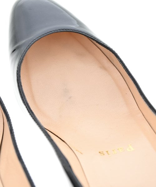 Christian Louboutin รองเท้าส้นสูง