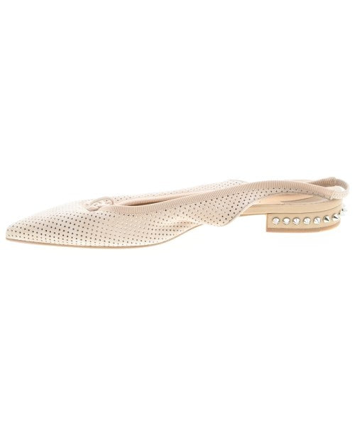 Christian Louboutin รองเท้าส้นสูง