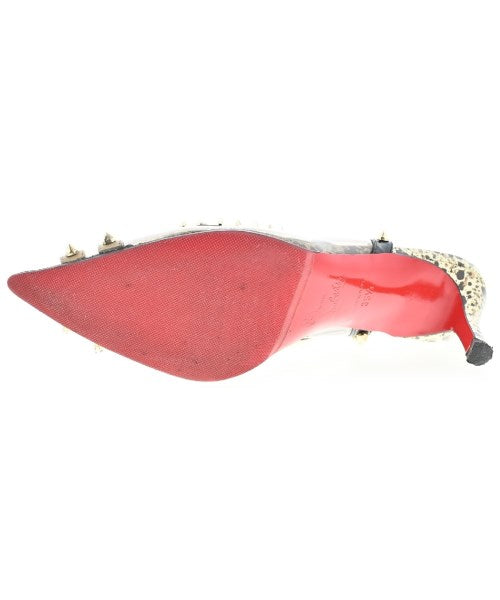 Christian Louboutin รองเท้าส้นสูง