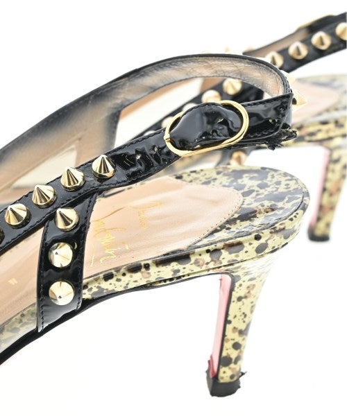 Christian Louboutin รองเท้าส้นสูง