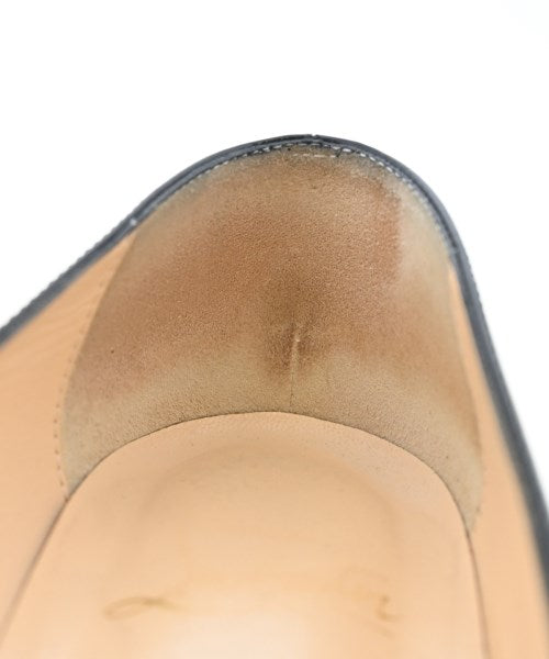 Christian Louboutin รองเท้าส้นสูง