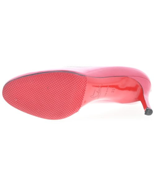 Christian Louboutin รองเท้าส้นสูง