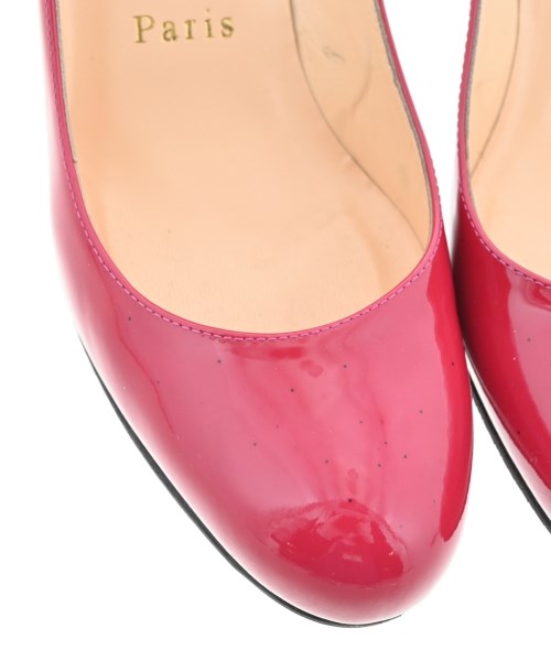 Christian Louboutin รองเท้าส้นสูง
