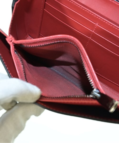Christian Louboutin กระเป๋าสะพาย