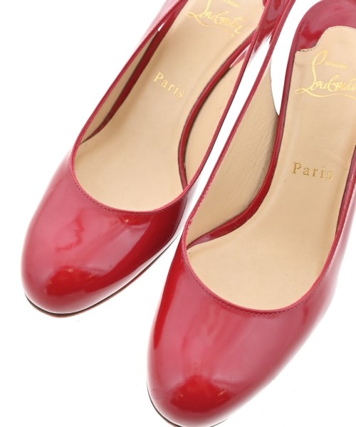 Christian Louboutin รองเท้าส้นสูง