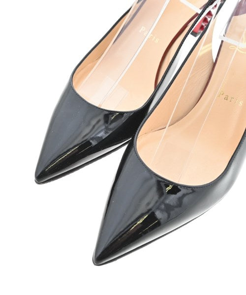 Christian Louboutin รองเท้าส้นสูง