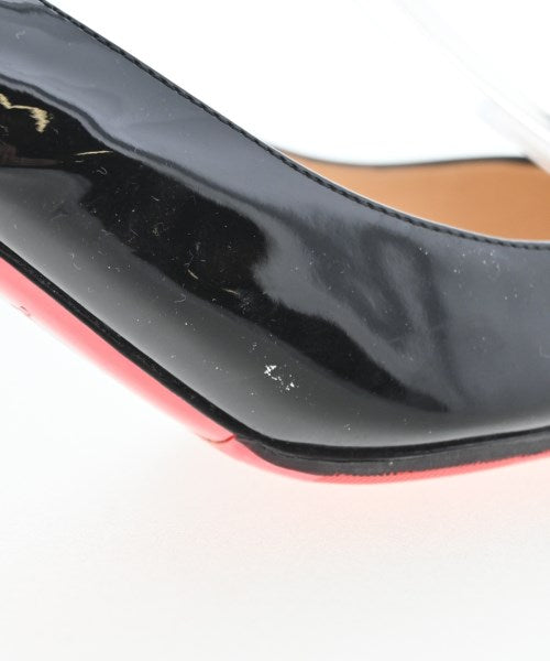 Christian Louboutin รองเท้าส้นสูง