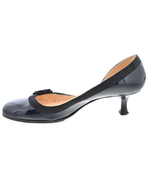 Christian Louboutin รองเท้าส้นสูง