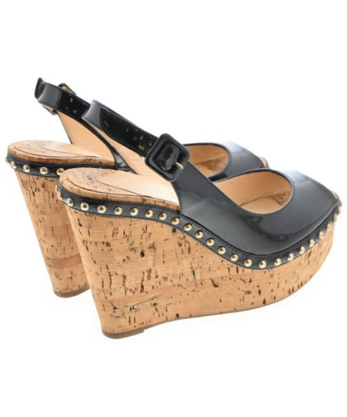 Christian Louboutin รองเท้าส้นสูง