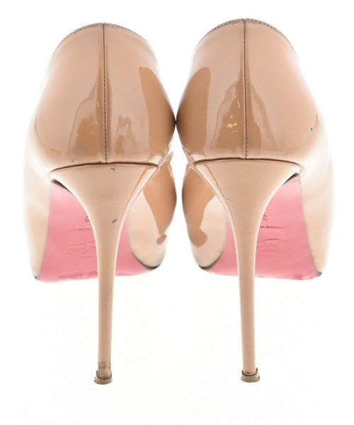 Christian Louboutin รองเท้าส้นสูง