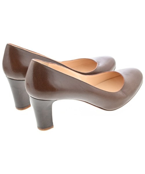 Christian Louboutin รองเท้าส้นสูง