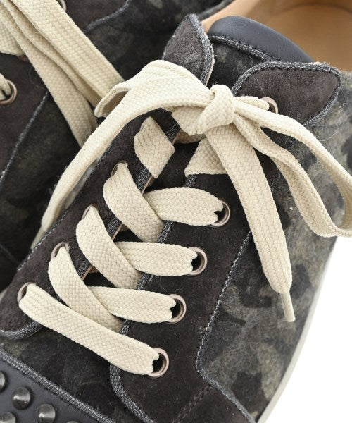 Christian Louboutin รองเท้าผ้าใบ