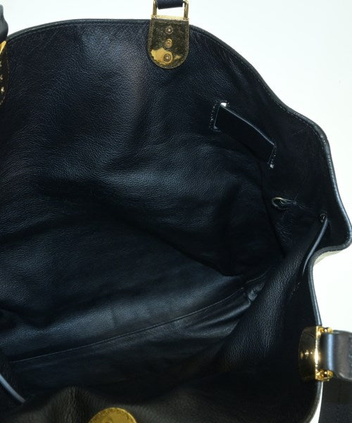Christian Louboutin กระเป๋าถือขนาดใหญ่