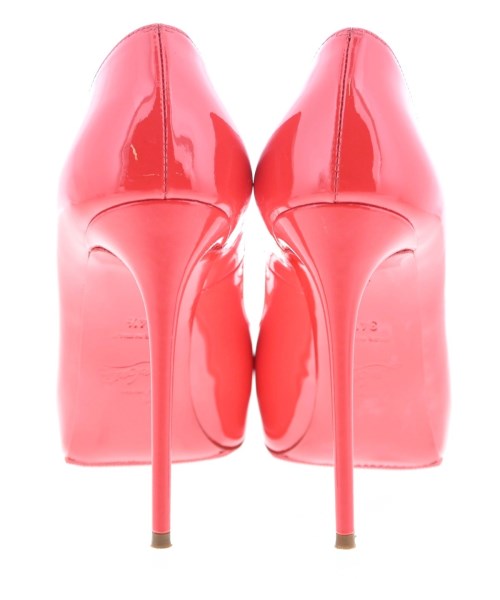 Christian Louboutin รองเท้าส้นสูง