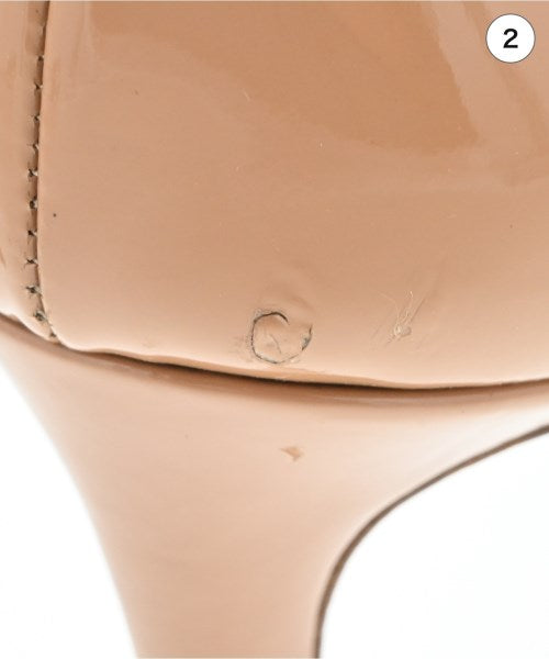 Christian Louboutin รองเท้าส้นสูง