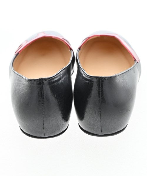 Christian Louboutin รองเท้าส้นสูง