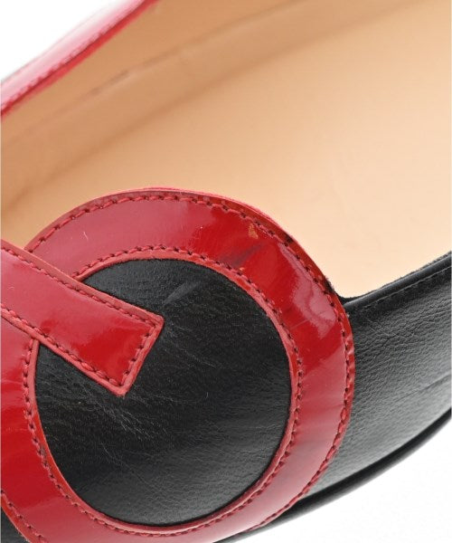 Christian Louboutin รองเท้าส้นสูง