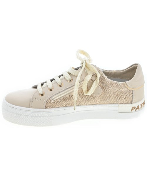 PATRIZIA PEPE รองเท้าผ้าใบ