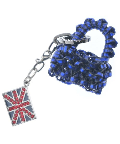 ANTEPRIMA เครื่องประดับบนกระเป๋า