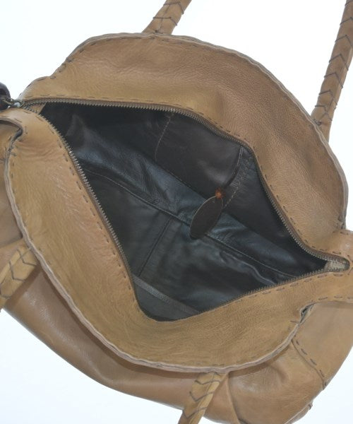 henry beguelin กระเป๋าถือ