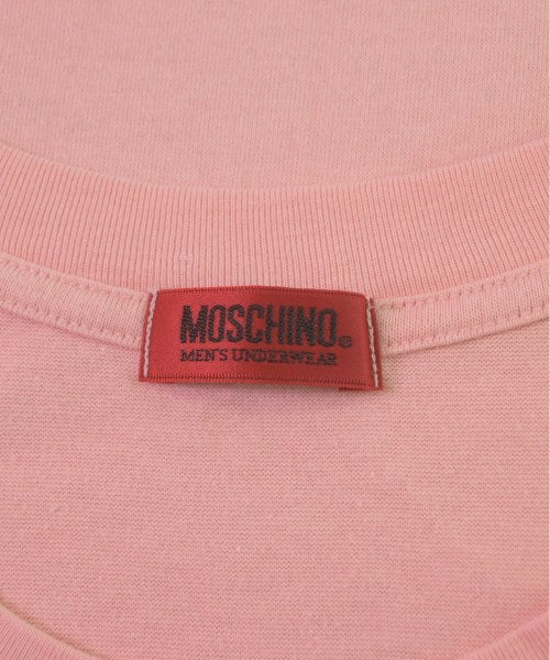 MOSCHINO เสื้อยืด/เสื้อท็อปส์