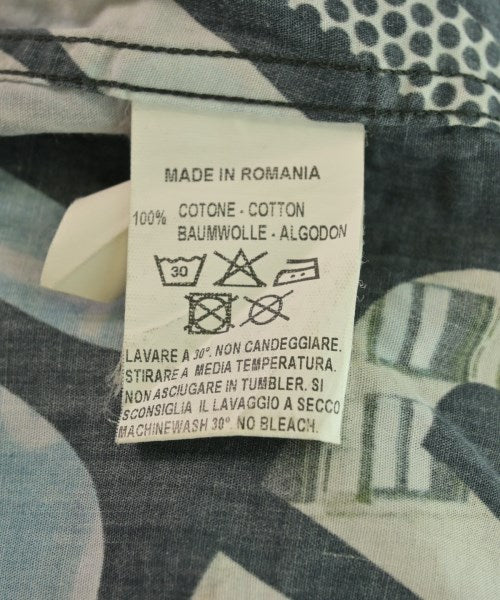 MOSCHINO เสื้อลำลอง