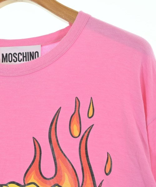 MOSCHINO เสื้อยืด/เสื้อท็อปส์