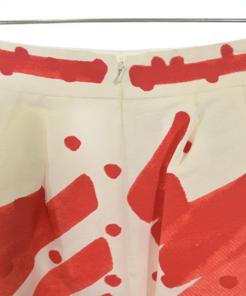 MOSCHINO กระโปรงยาวถึงเข่า