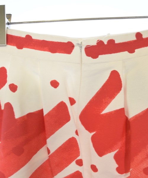 MOSCHINO กระโปรงยาวถึงเข่า