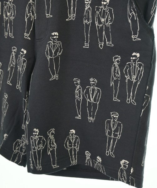 MOSCHINO กางเกงขาสั้น