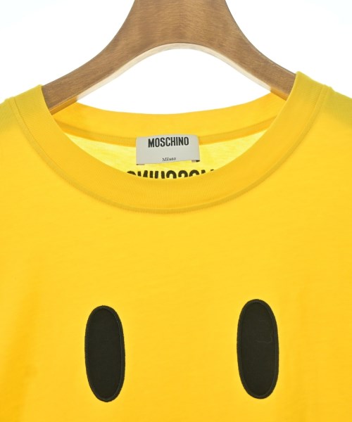 MOSCHINO เสื้อยืด/เสื้อท็อปส์