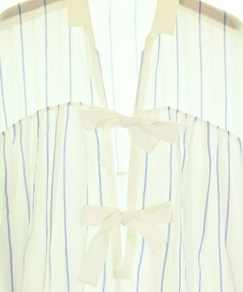 Chloe เสื้อลำลอง