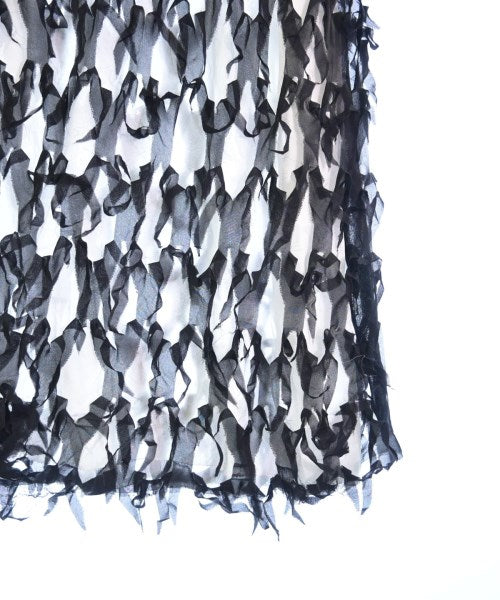 MM6 ชุดเดรส