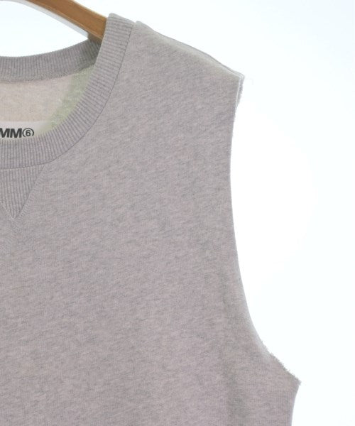 MM6 ชุดเดรส