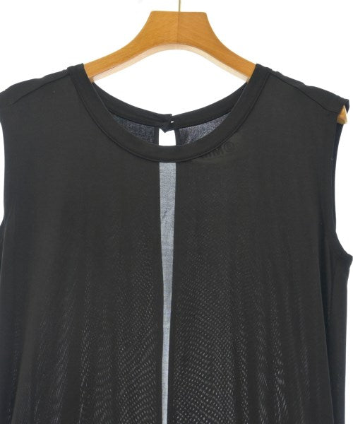 MM6 ชุดเดรส