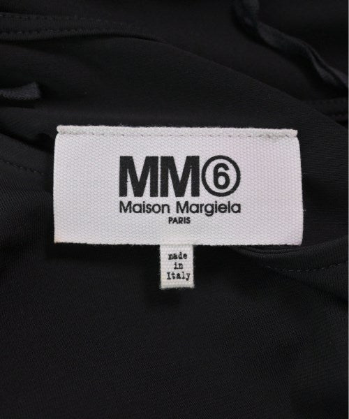 MM6 เสื้อยืด/เสื้อท็อปส์
